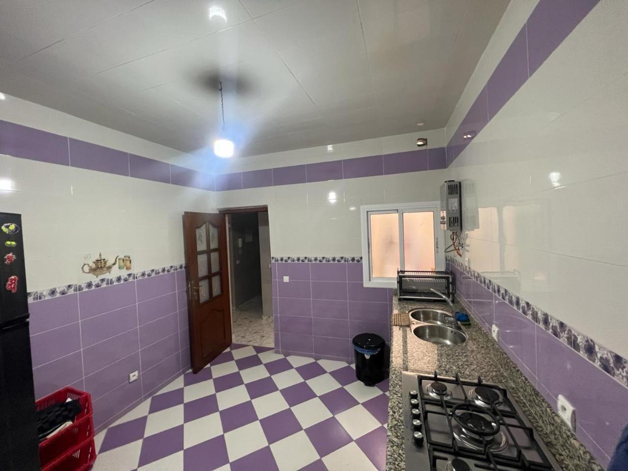 Belle Maison Au Coeur De Tanger Bagian luar foto