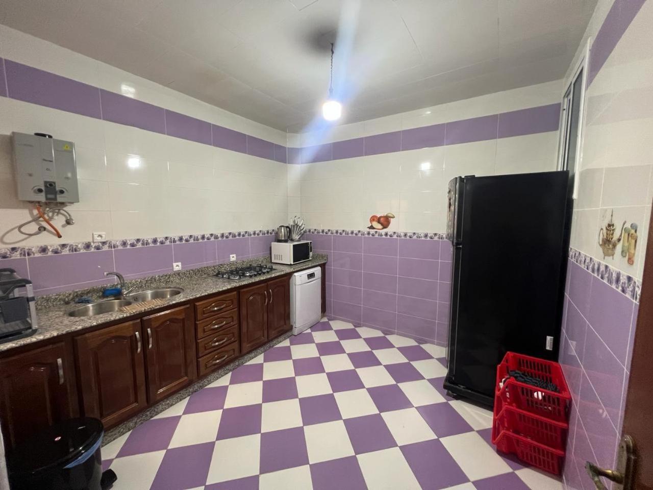 Belle Maison Au Coeur De Tanger Bagian luar foto